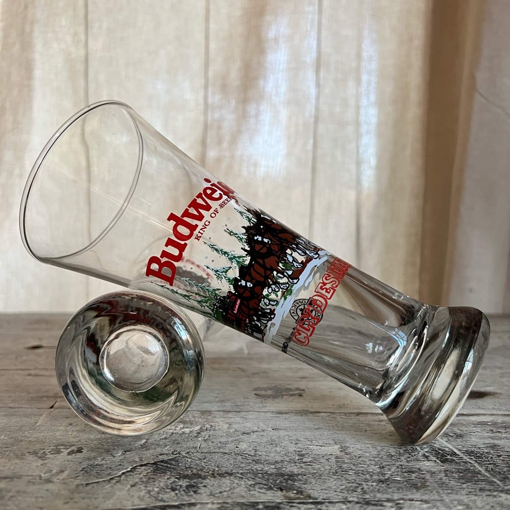 Vintage 7-1/4" 1989 Budweiser Glass Clydesdale's Christmas Beer Glass